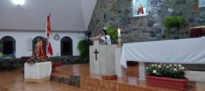 FiÃ©is participam da segunda noite de TrÃ­duo em honra ao Senhor Bom Jesus na Comunidade de Campo Mendes 